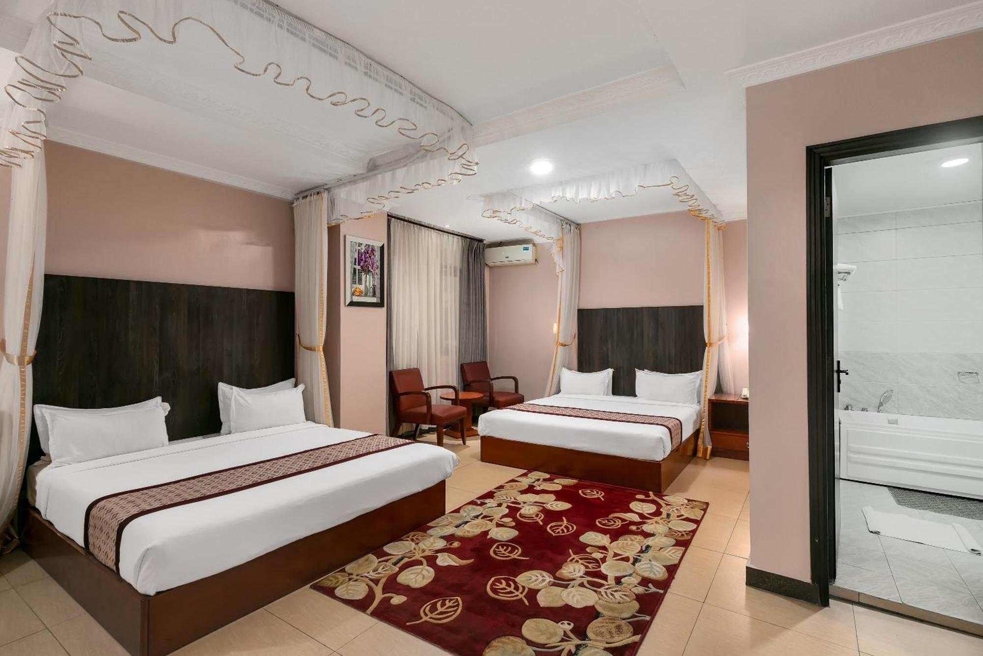 Russell Hotel Kampala Eksteriør billede